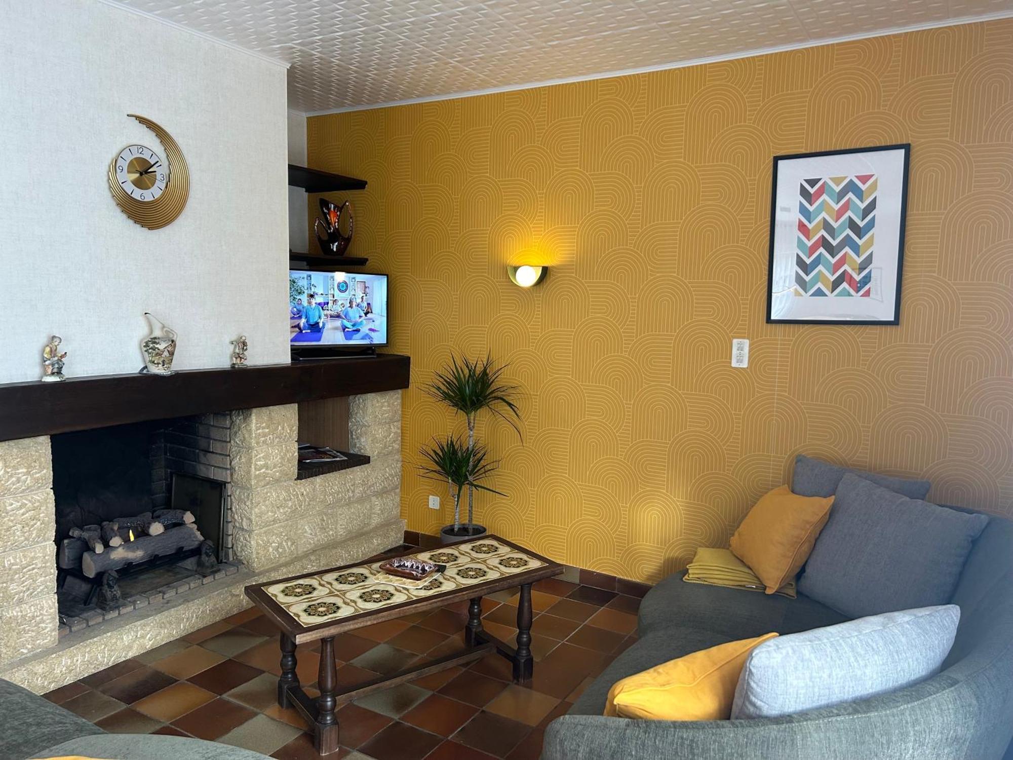 Gite La Maison Rose Lannemezan Esterno foto